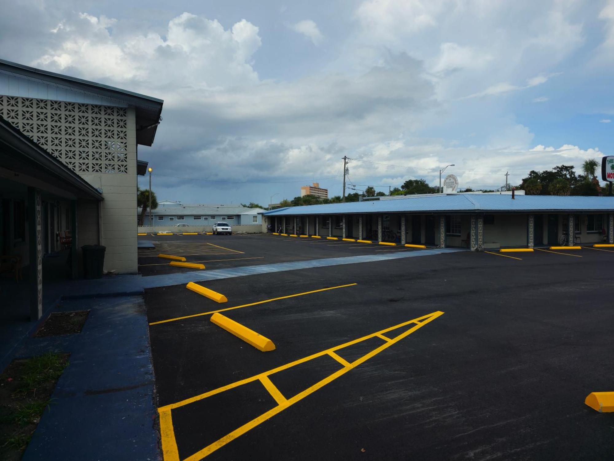 Three Oaks Motel - Titusville Exterior foto